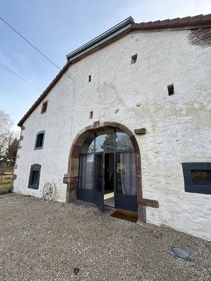 Ancienne ferme rénovée in Palante, Haute-Saône
