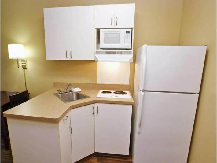 Apartamento entero, Cama Queen Ada | Ducha accesible | Cocina | Studio 6 Chicago in Lisle, Condado de DuPage
