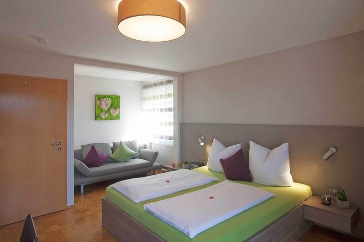 Ferienwohnung für 3 Personen, mit Seeblick und Balkon in Wasserburg (Bodensee) - 4