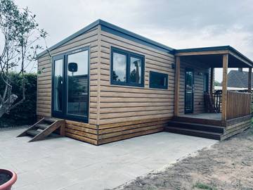 Wohnwagen für 6 Personen, mit Terrasse in Deutschland