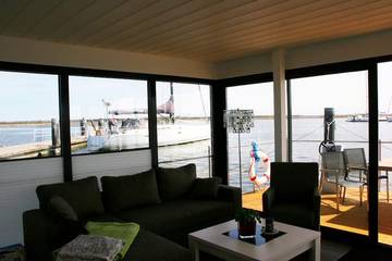 Hausboot für 4 Personen in Kröslin, Vorpommern Greifswald, Bild 2