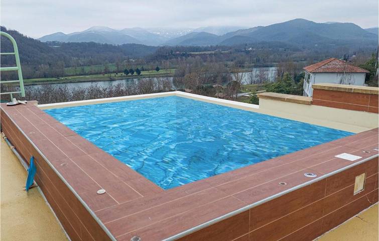 Maison de vacances pour 5 personnes, avec jardin et piscine