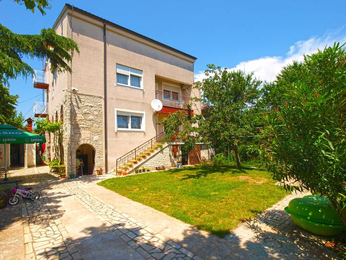 Ferienwohnung für 5 Personen, mit Terrasse in Pula-Medulin