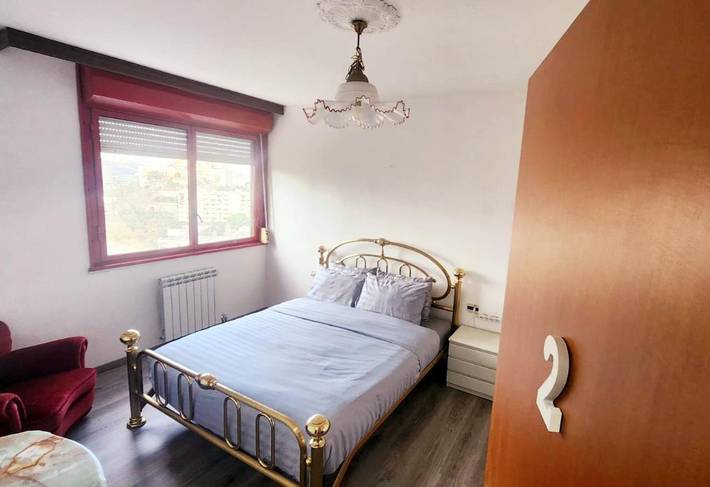 B&b per 2 persone, con panorama e balcone in Genoa