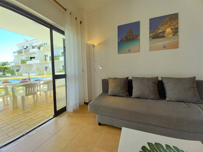 Apartamento entero, T1 Sol Nasc Piscina  Wi-Fi 10Min Marina 4 Pessoas in Vilamoura, Quarteira