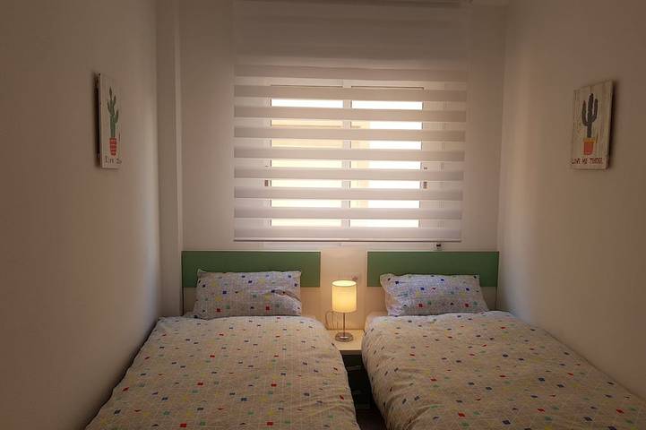 Appartement entier, Appartement parfaitement situé et rénové dans un complexe fermé avec piscine et jardin in El Paraiso Torrevieja, Torrevieja
