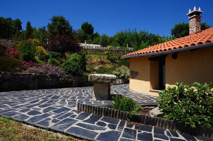 Casa rural para 14 personas, con Balcón además de Terraza y Jardín en Ribeira Sacra - 4