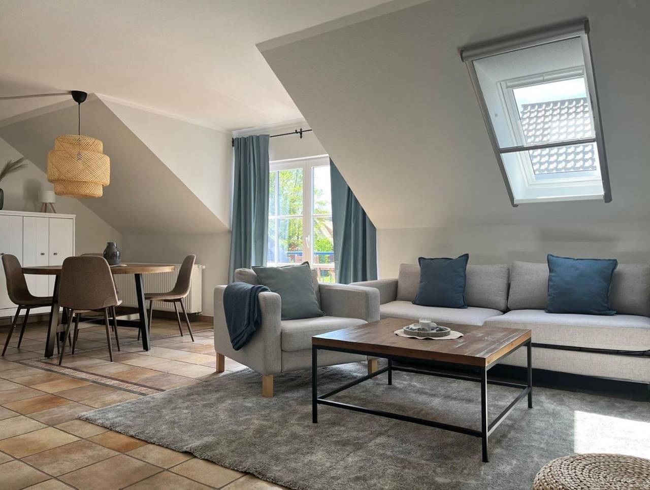 Ganze Wohnung, Ferienwohnung "Wohndiele 1" - im Dachgeschoss ca.50 m² Wohnfläche für 2 Personen in Ahrenshoop, Fischland