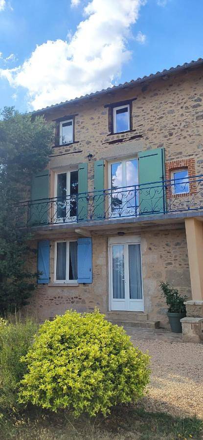 Appartement de vacances pour 4 personnes, avec Balcon et Terrasse ainsi que Jardin et Vue