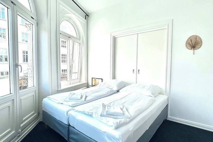 Ganze Wohnung, Central Apartment for up to 10 Guests in Hamburg-Mitte, Hamburg
