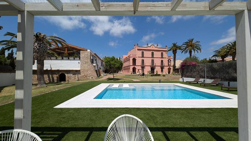 Villa für 10 Personen, mit Ausblick und Pool sowie Garten, mit Haustier - 1
