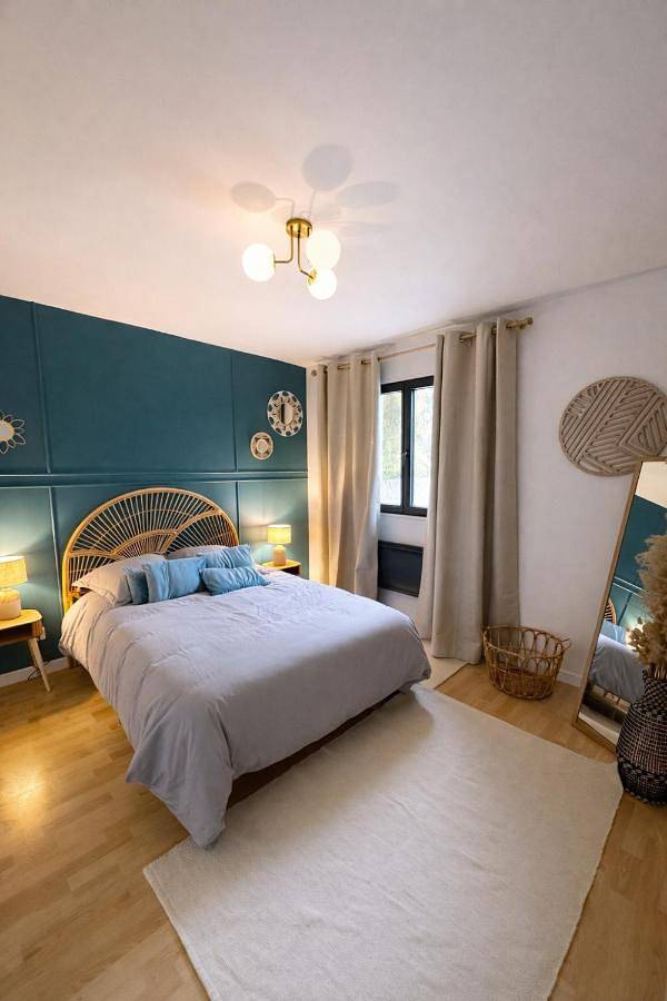 Location de vacances pour 6 personnes, avec vue et jardin à Tosny