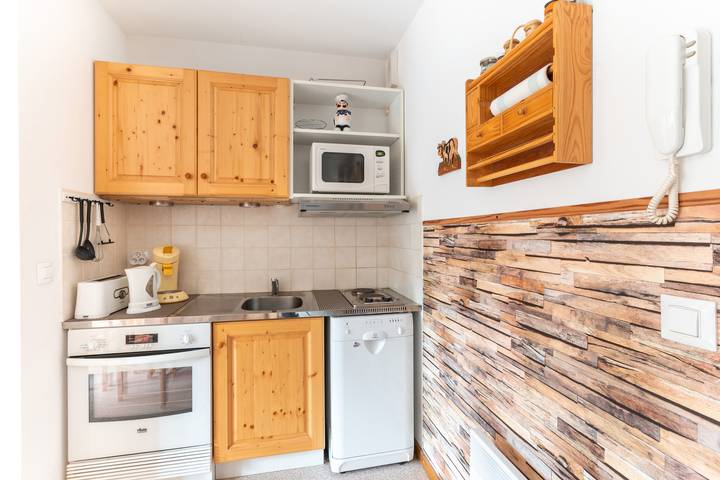 Gîte pour 4 personnes, avec terrasse dans La Joue du Loup - 4