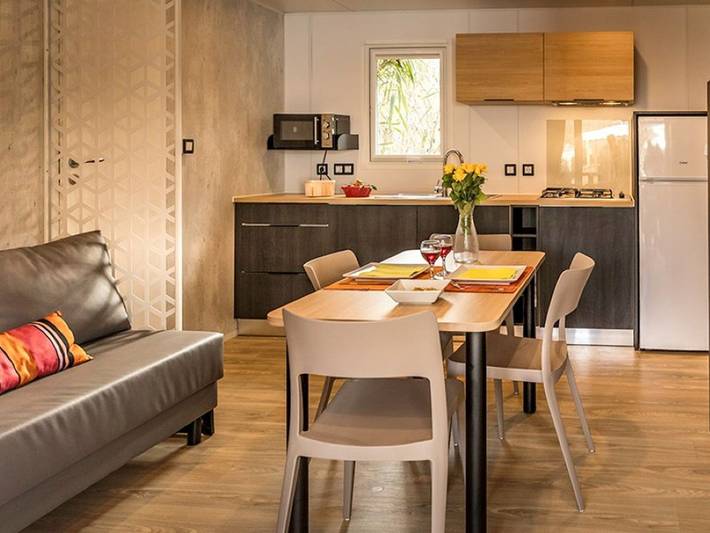 Mobil home pour 4 personnes, avec terrasse, animaux acceptés à Vinça - 2