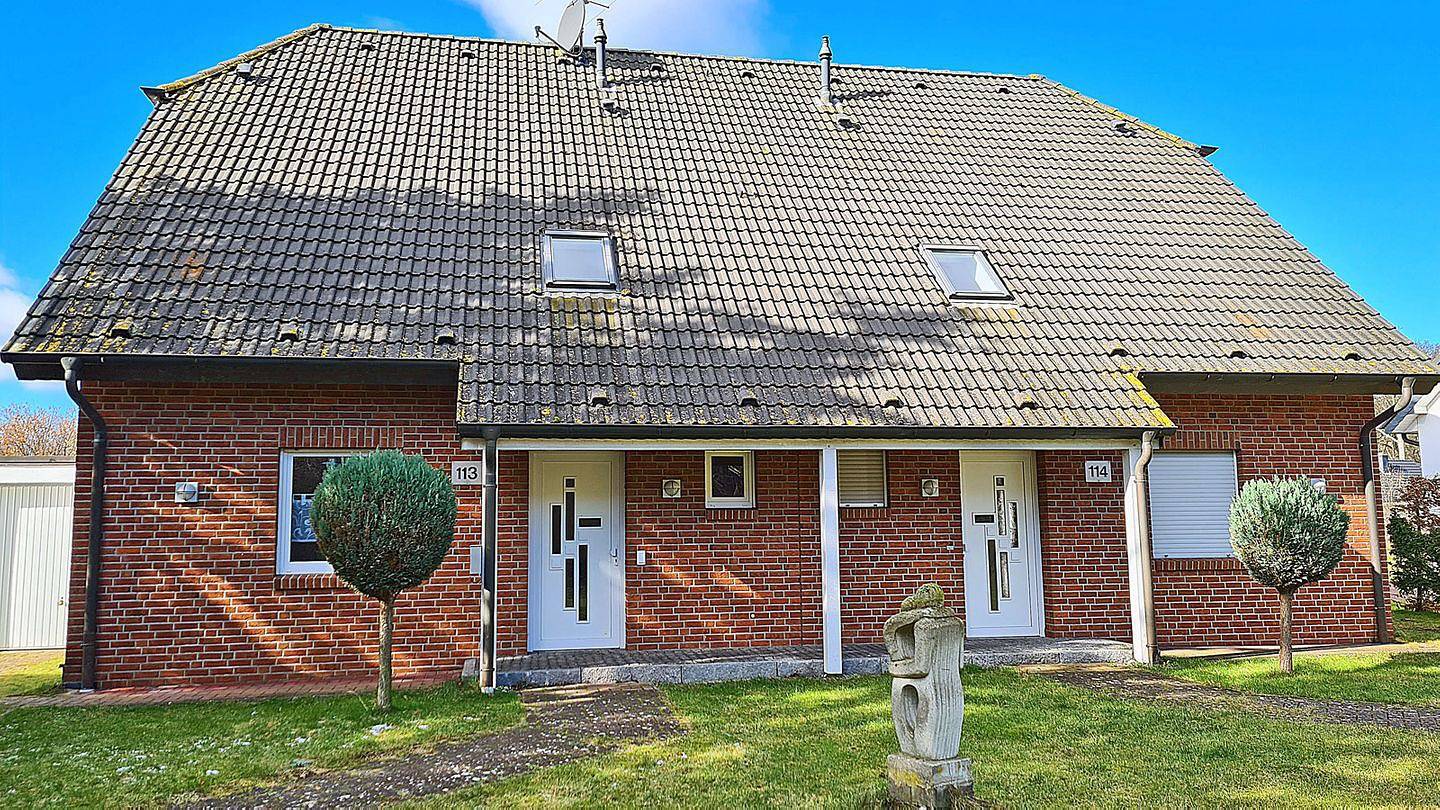 Ca. 400m zum Ostseestrand mit 3 Schlafzimmer, Waschmaschine, Sauna, Wlan in Breege, Rügen