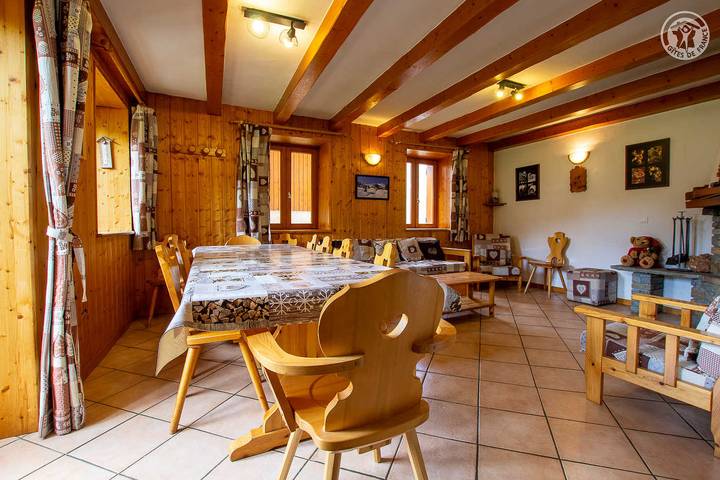 Chalet pour 9 personnes, avec terrasse et sauna, animaux acceptés dans La Plagne - 4