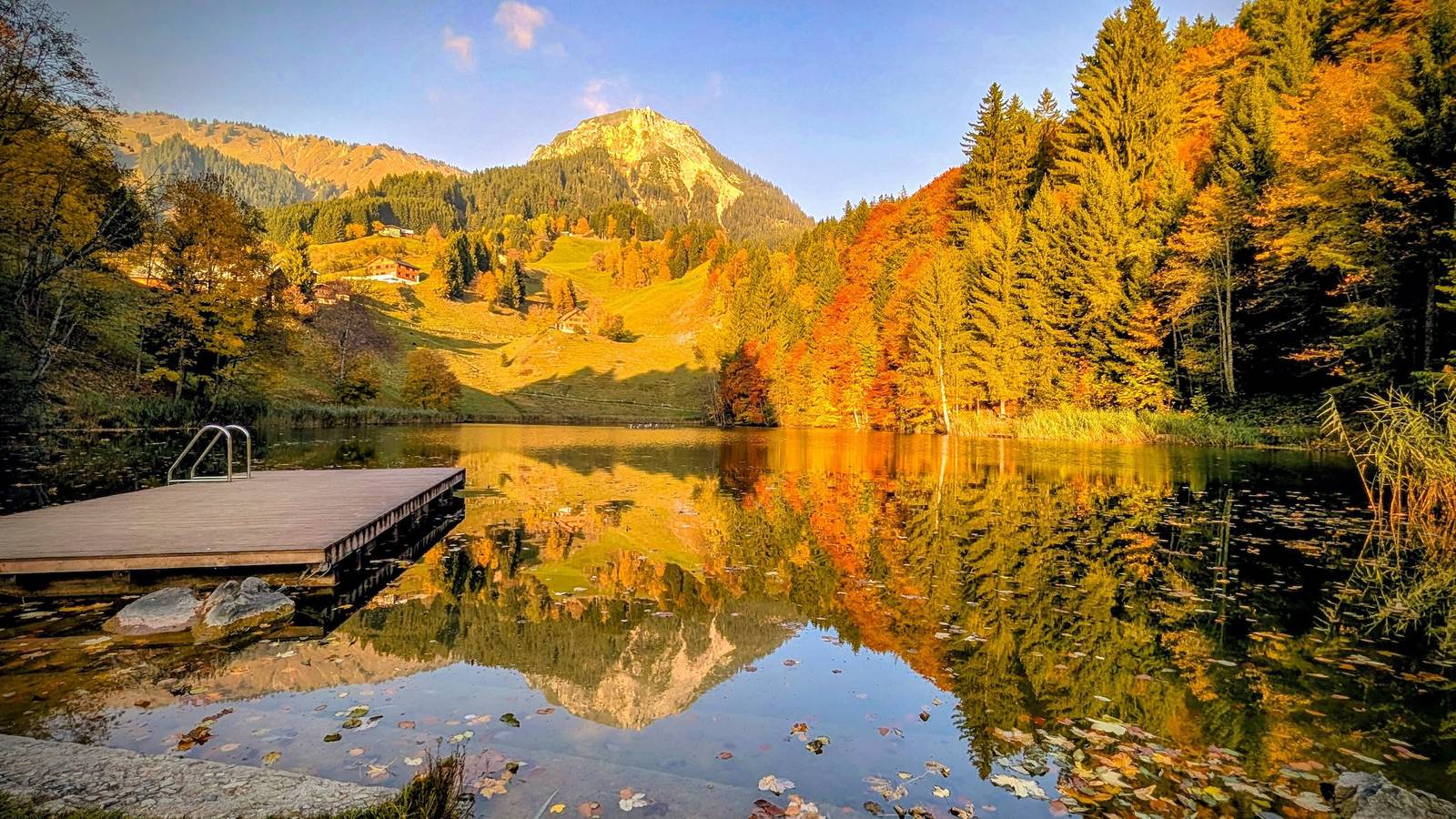 Entire apartment, Apartment 'See und Me -' with Lake View, Private Terrace and Wi-Fi in Fontanella, Lechquellengebirge