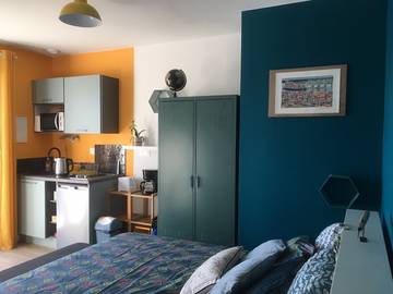 Gîte pour 2 personnes, avec jardin dans Plage Saint-Laurent