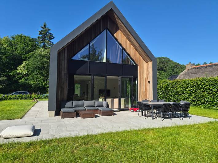 Ferienhaus für 8 Personen, mit Terrasse und Garten - 1