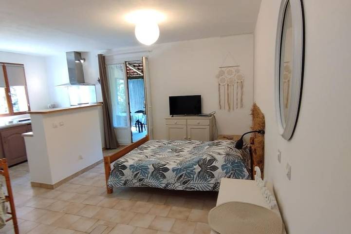 Location de vacances pour 2 personnes, avec jardin et terrasse à Sarrola-Carcopino - 2