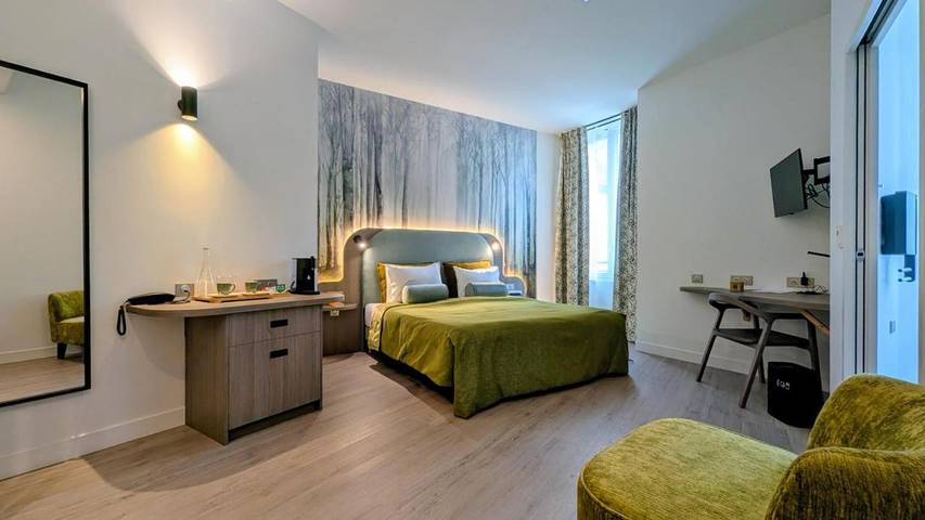 Hôtel pour 2 personnes, avec jardin et vue à Ussel - 4