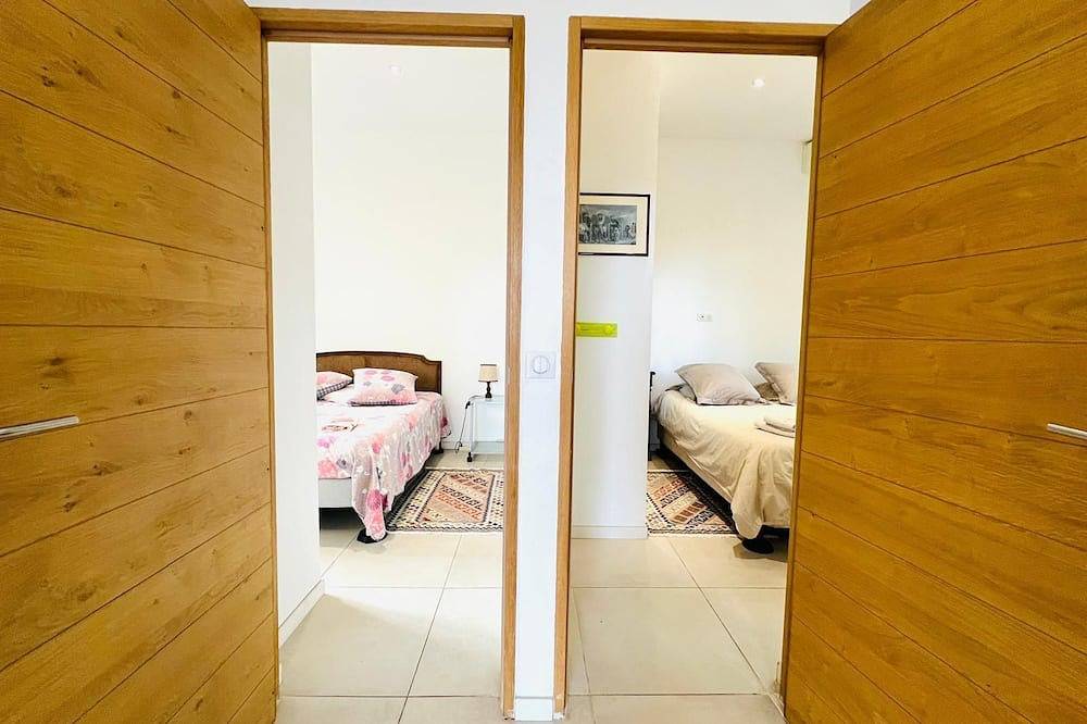 Apartamento entero, Villa la Nicole balneotherapy 2 steps from the sandy beach in Carry-le-Rouet, Costa mediterránea (Francia)