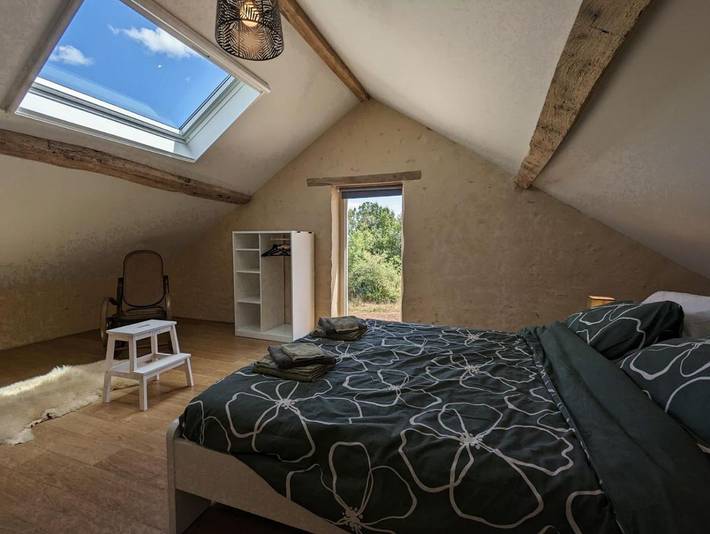 Location de vacances pour 6 personnes, avec vue ainsi que jardin et terrasse dans Celon - 3