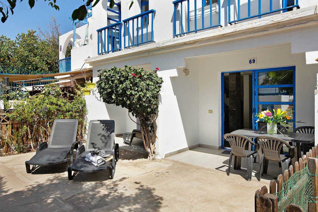 Duplex Bungalow with 2 Bedrooms and 2 Private Bathrooms in Maspalomas in Campo Internacional, San Bartolomé de Tirajana