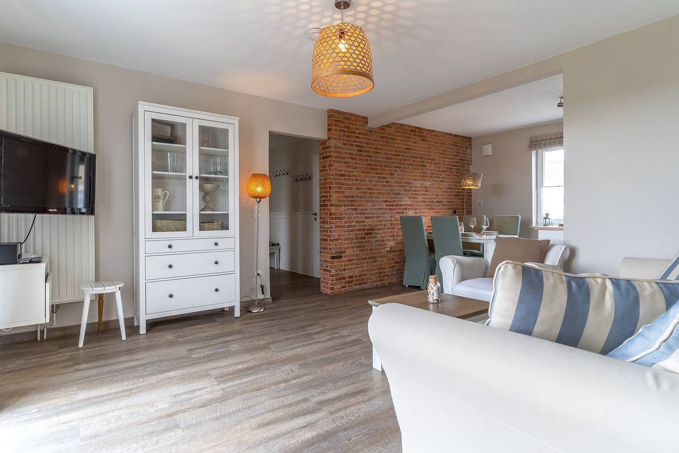 Ganze Wohnung, Gartenwohnung - wunderschönes Reetappartement in Top-Lage! in St. Peter-Ording, Eiderstedt