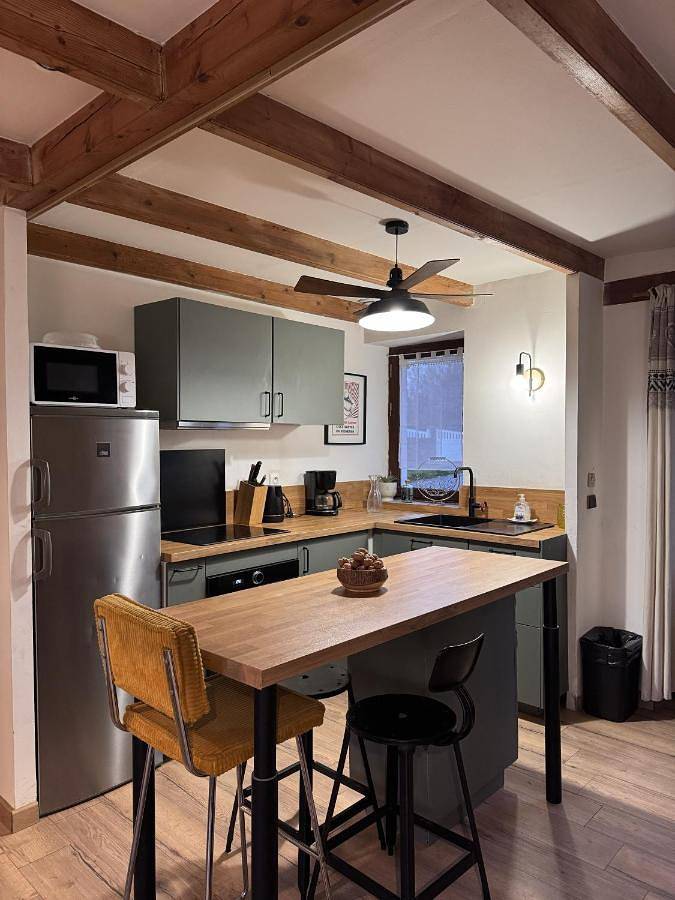Two-Bedroom House in Spézet, Région de Châteaulin
