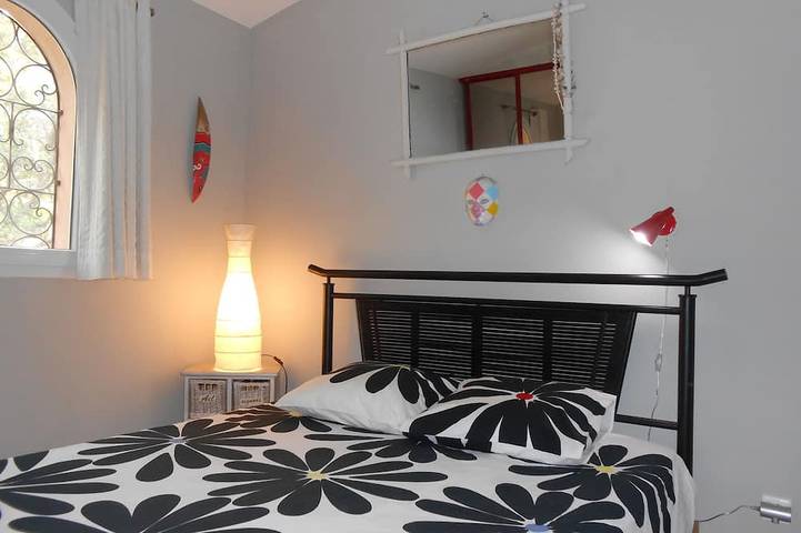 Location de vacances pour 5 personnes, avec jardin et terrasse à Pianottoli-Caldarello - 2