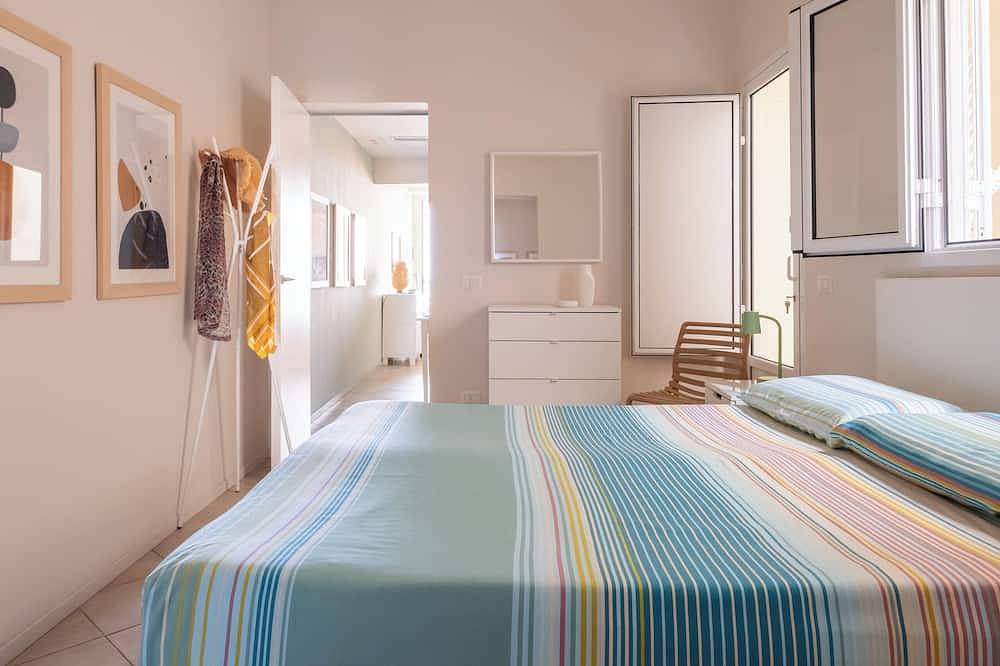 Appartamento intero, Casa Teresa 2, directly on the sandy beach, 2 bedrooms, 2 bathrooms, Wifi, air conditioning in Scicli, Provincia di Ragusa