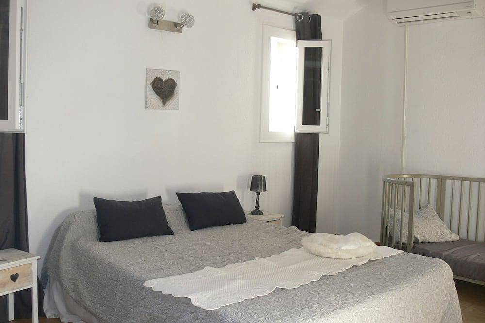 Charming house air-conditioned 5 minutes walk from the sea in Venzolasca, Corte region