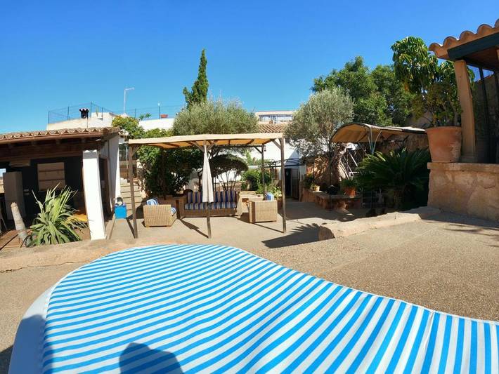 Ferienhaus für 10 Personen, mit Balkon und Whirlpool sowie Terrasse und Garten in Palma - 3