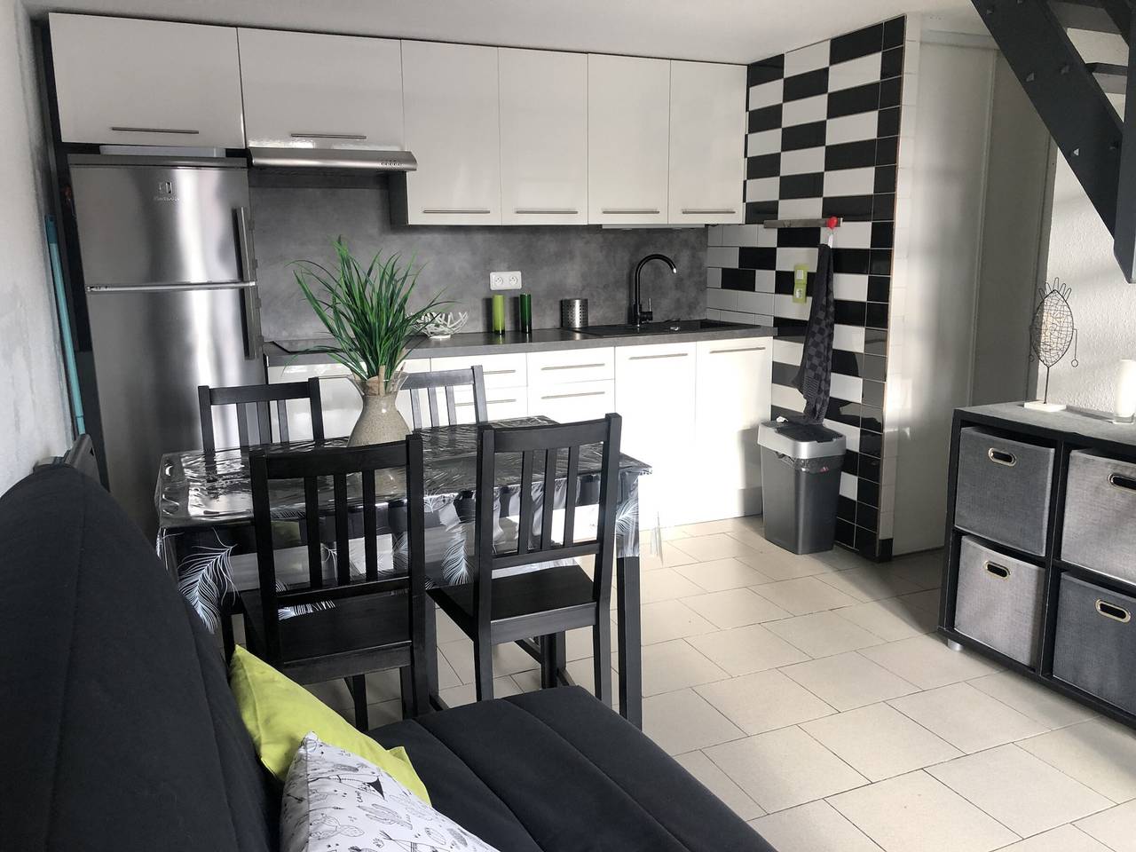 Saint-Cyprien : Villa T2 Mezzanine 4/5 Pers, Moderne, Plage à 500m, Parking Privé, Animaux Ok in Saint-Cyprien, Côte d'Améthyste