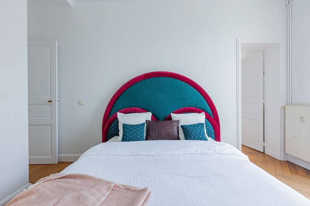 Entire apartment, Charles de Gaulle - 4 rooms - Mobility lease in Neuilly-sur-Seine, Hauts-de-Seine