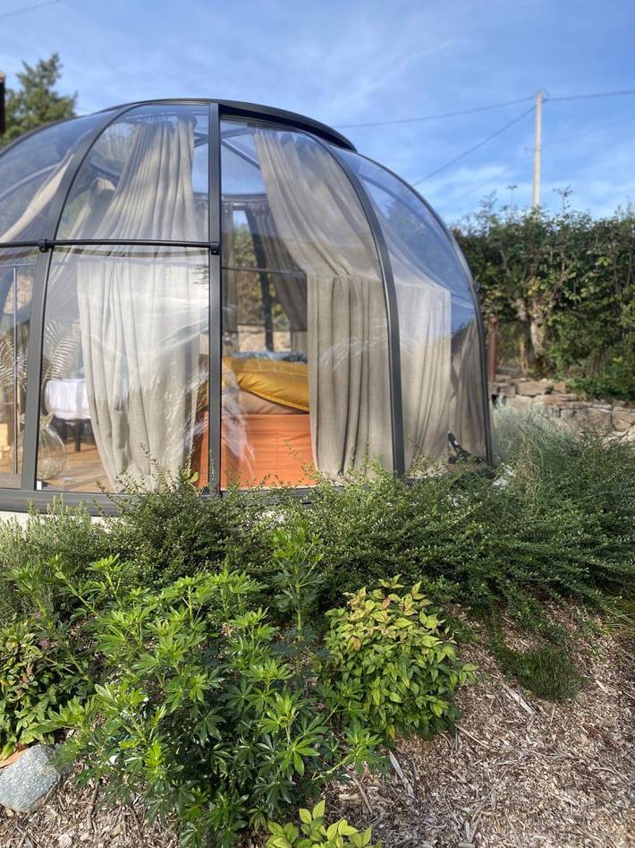 Gîte pour 2 personnes, avec jardin ainsi que sauna et jacuzzi à Varennes-sous-Dun