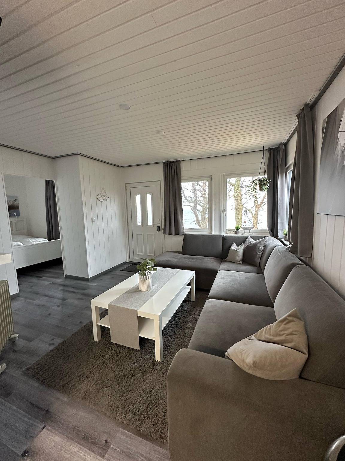 Surf-bungalow aan het water met zeezicht, privéterras en wifi, foto 8