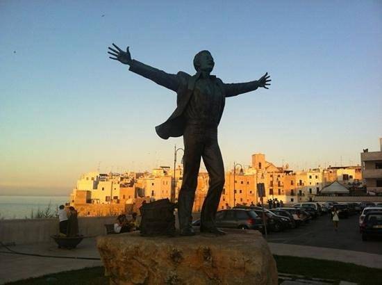 Casa vacanza per 2 persone, con panorama in Polignano a Mare