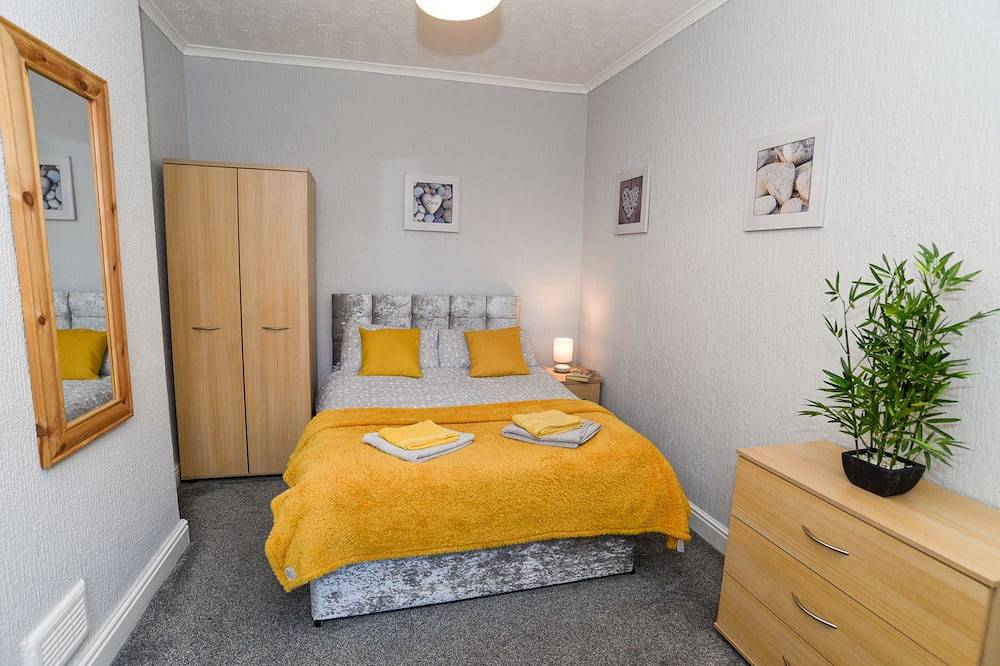 Luxuriöses Reihenhaus mit 2 Schlafzimmern neben Bentley Motors. in Crewe, Cheshire East