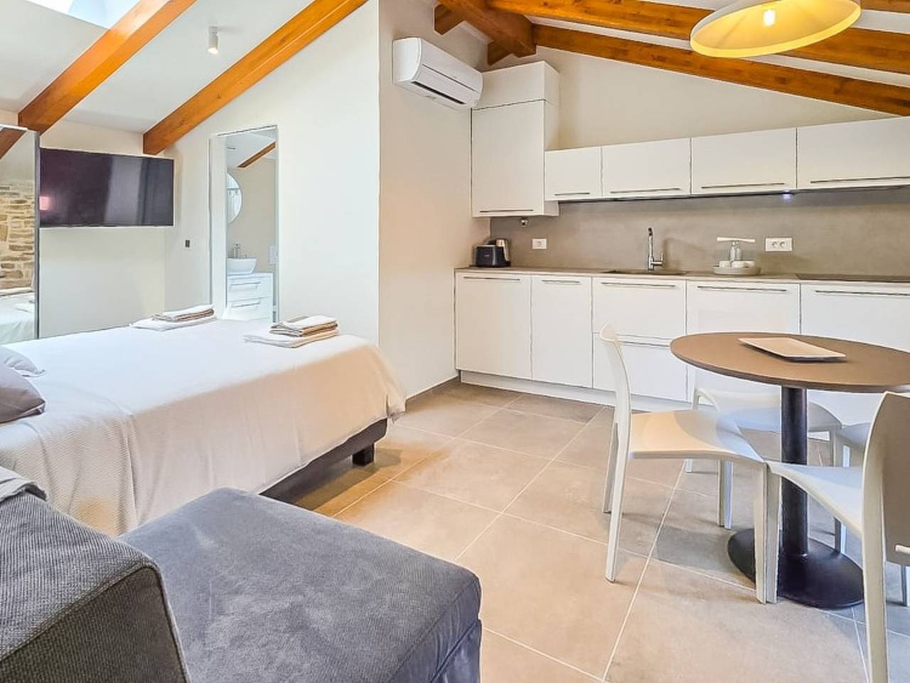 Appartement entier, Apartment 2402 in Bale (Croatie), Région de Rovinj