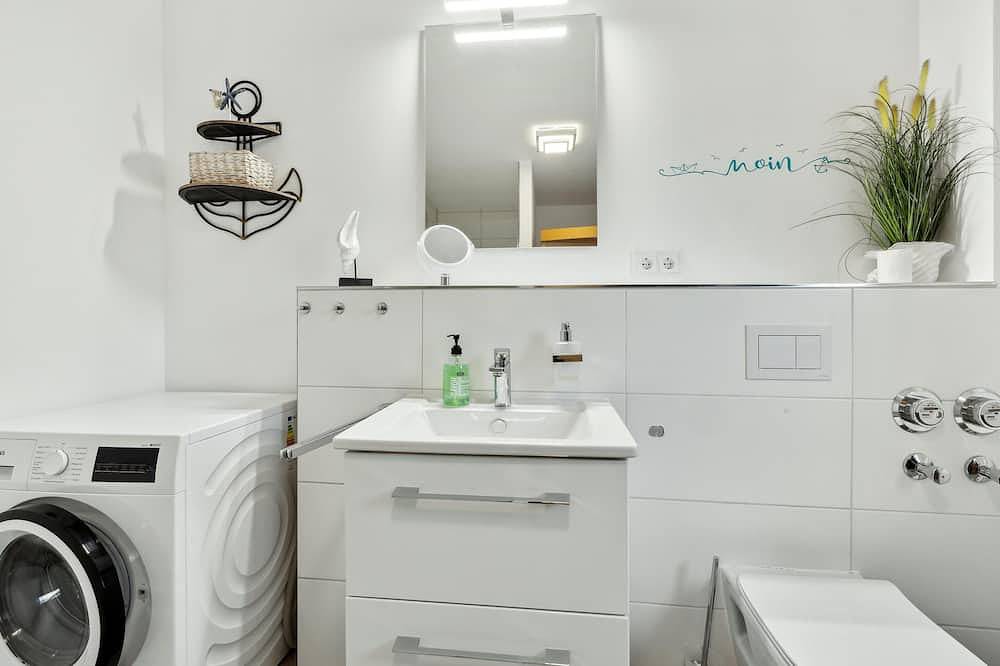 Gemütliches Haus in Tossens mit Sauna in Tossens, Butjadingen