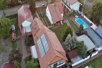 Ferienwohnung für 3 Personen, mit Garten und Sauna sowie Terrasse und Pool, mit Haustier in Märkische Heide