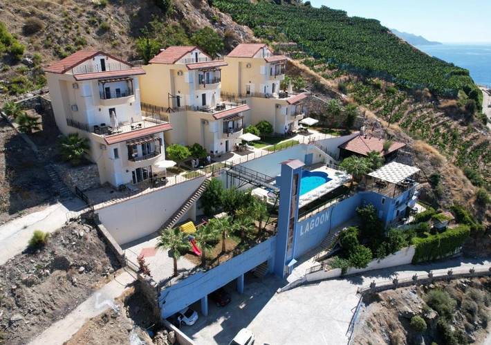 Villa pour 2 personnes, avec piscine ainsi que jacuzzi et jardin, adapté aux familles dans Province d'Antalya - 3