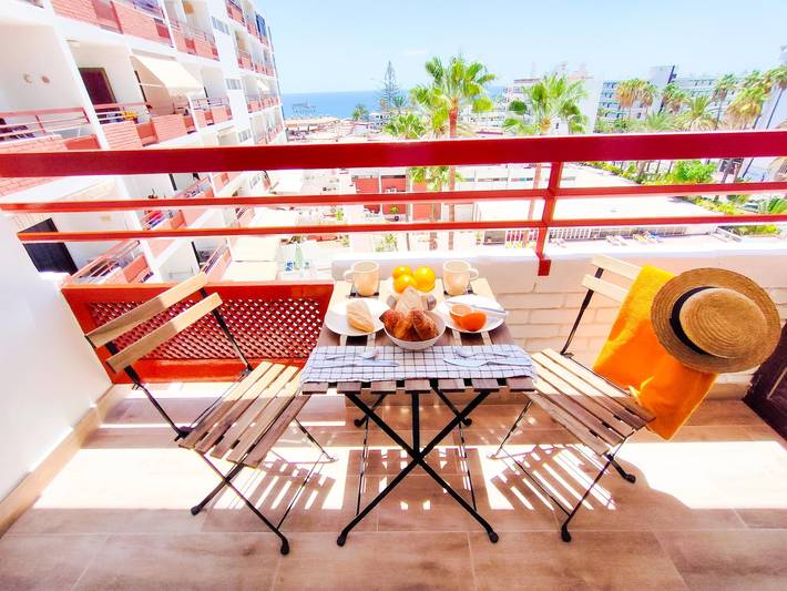 Appartement voor 2 personen, with tuin and zwembad as well as terras in Playa del Inglés