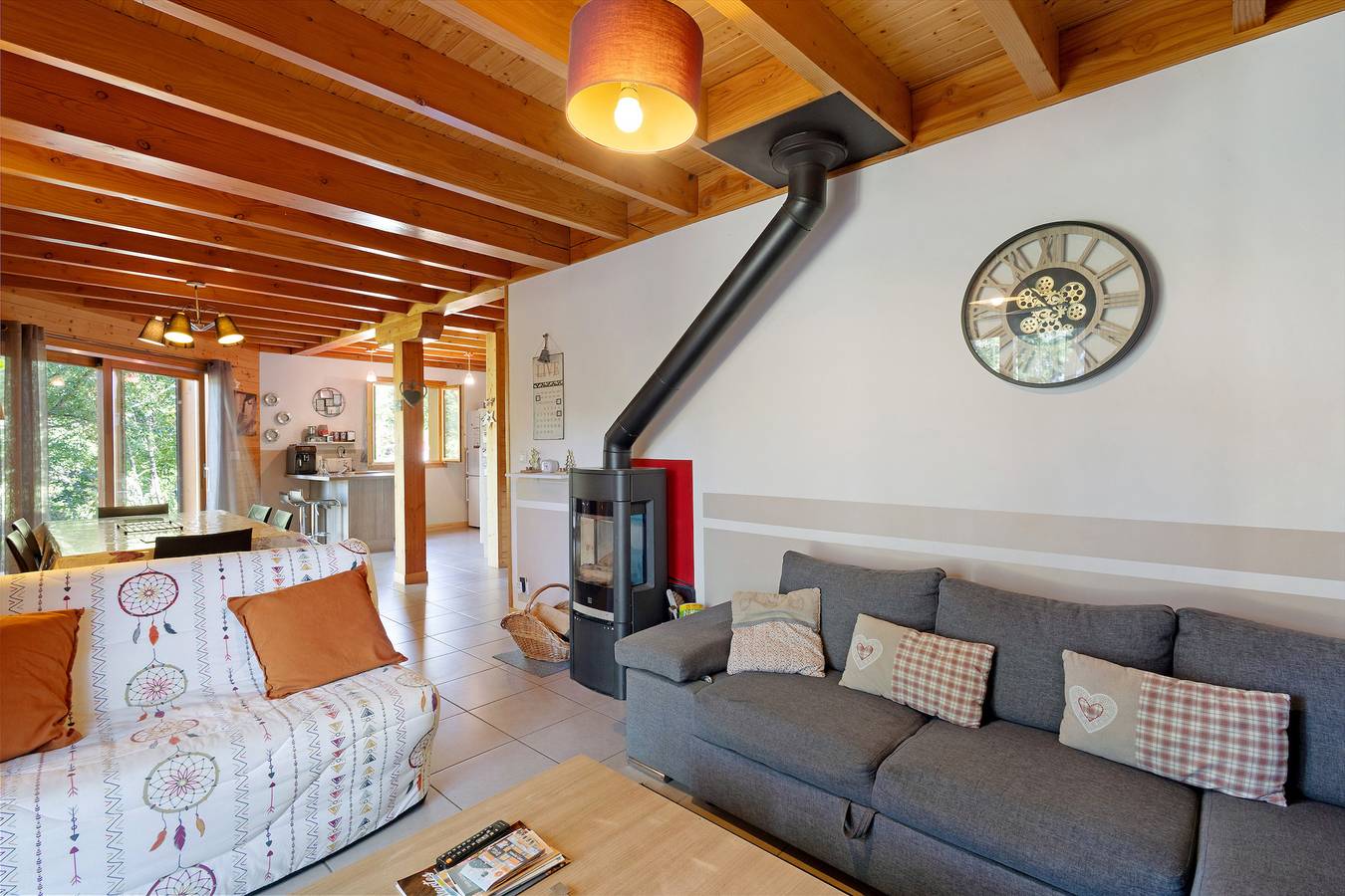 Chalet 'Edliane' avec vue sur les montagnes, terrasse privée et Wi-Fi in Font-Romeu-Odeillo-Via, Parc naturel régional des Pyrénées catalanes
