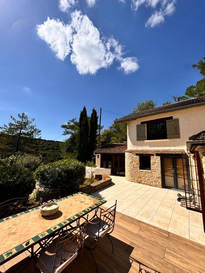 Chalet para 12 personas, con jardín además de piscina y vistas, Se admiten mascotas - 1