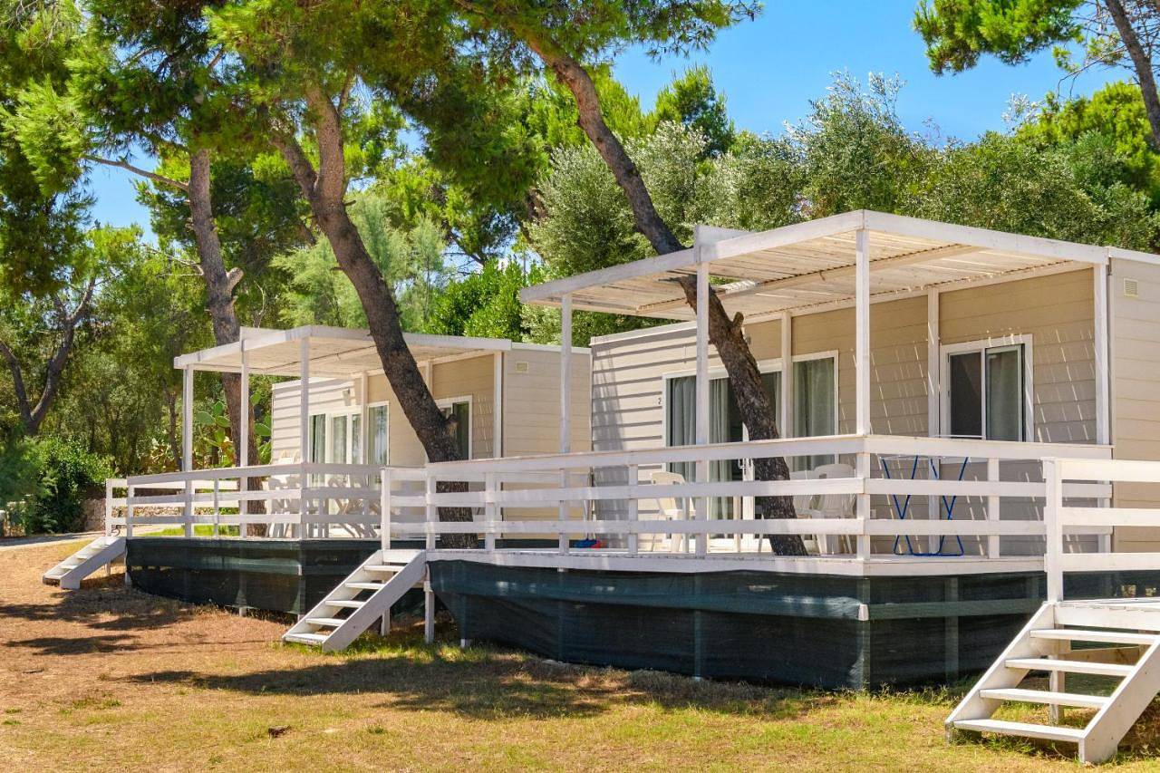 Camping La Scogliera in Santa Cesarea Terme, Lecce Provinz