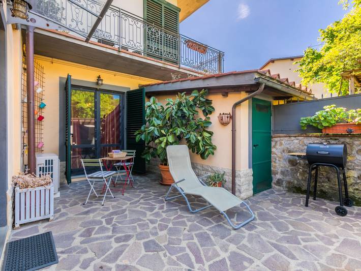 Ferienwohnung für 5 Personen, mit Terrasse und Garten - 1