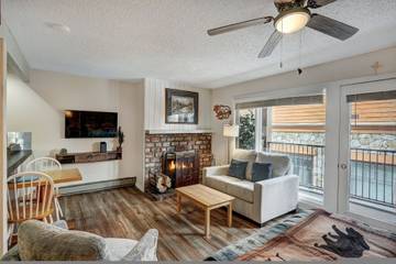 Apartment for 3 Guests in Summit County, Breckenridge, Picture 2